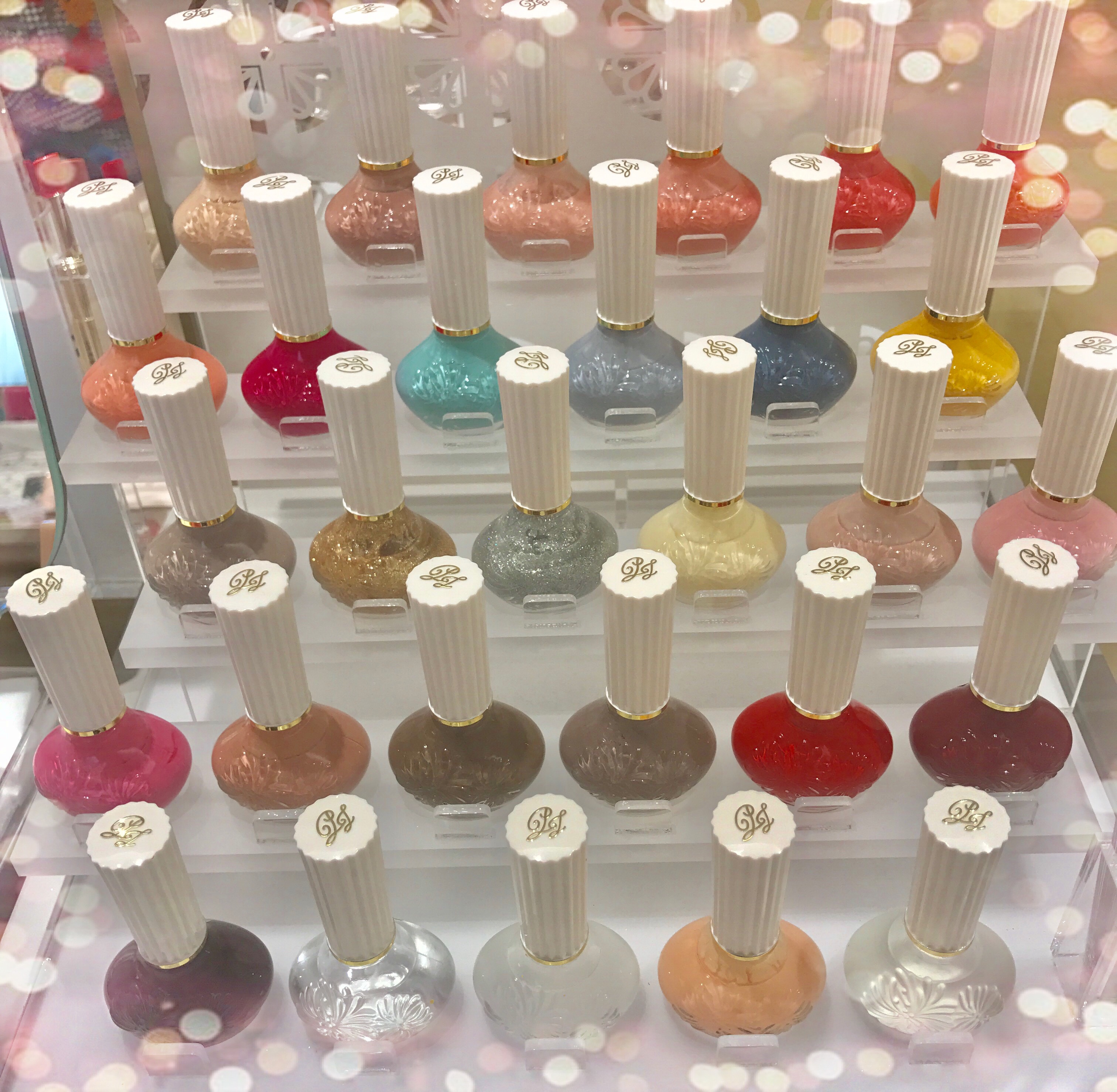 ネイル好きな方へ ポール ジョーネイルポリッシュ The Cosmetic Terrace Tashiro たしろ薬品